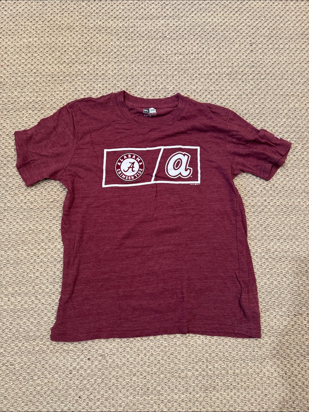 New Era Women's Collegiate Graphic Short Sleeve Tee Alabama/Atlanta Braves